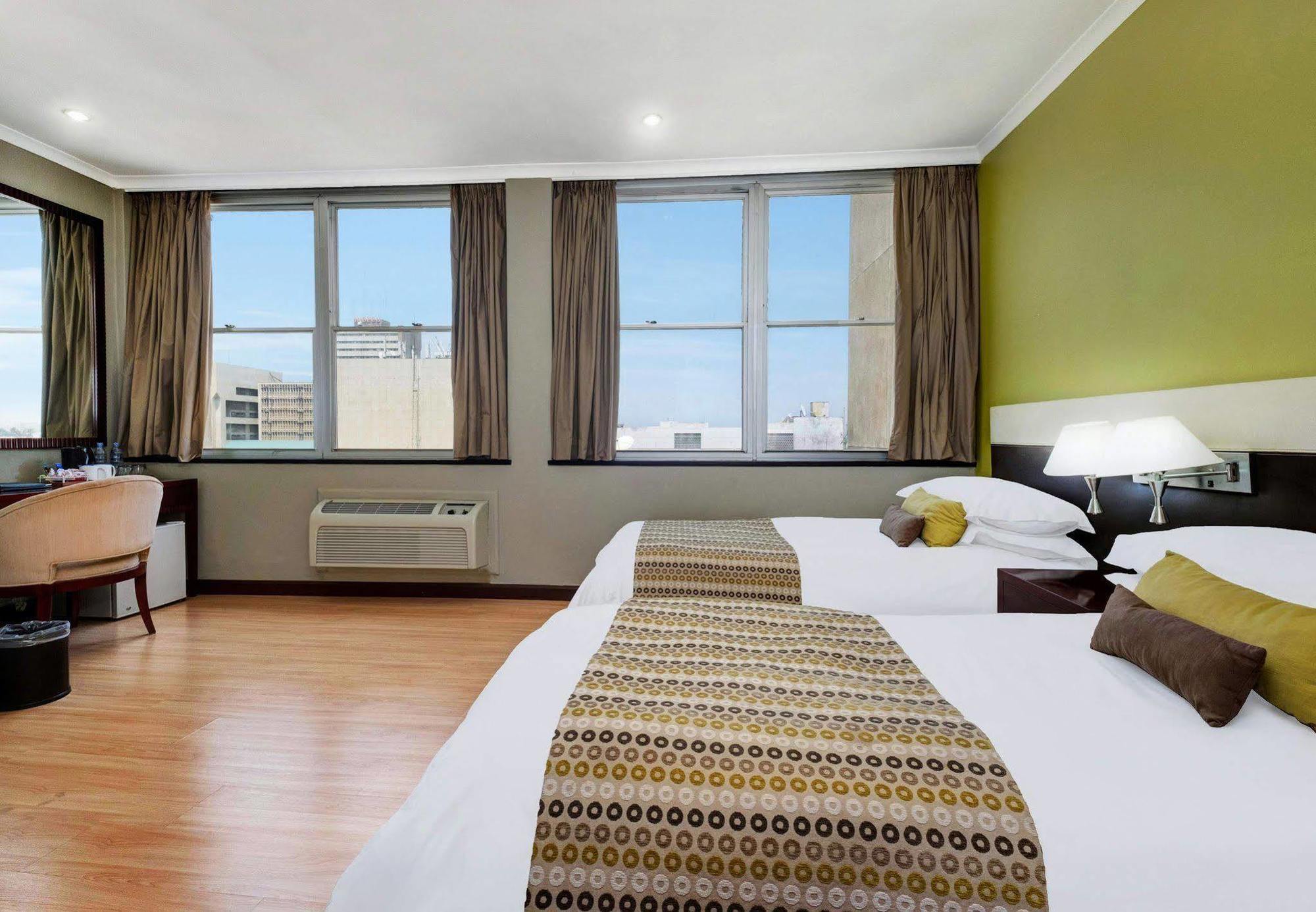 Protea Hotel Lusaka Cairo Road Bagian luar foto